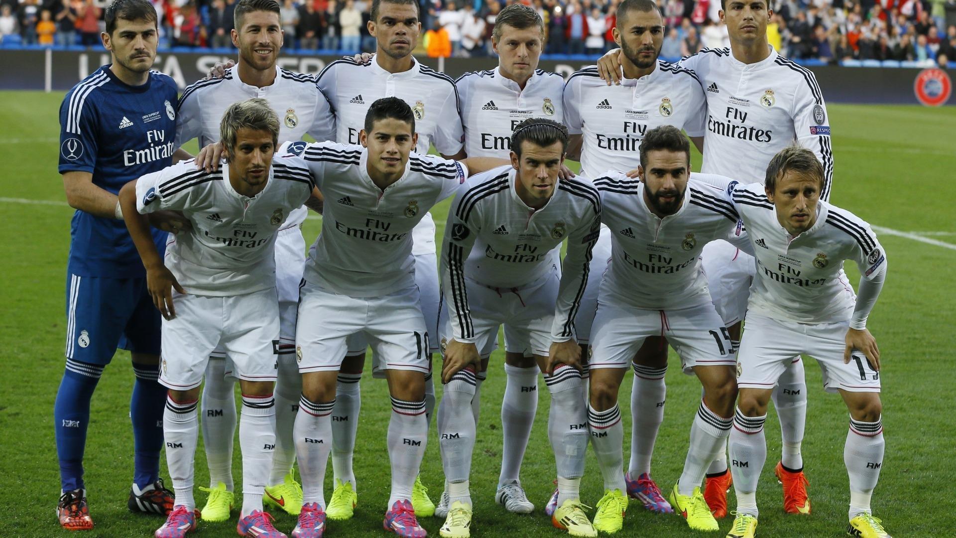 论坛战术师拳打巴黎，无名少帅德泽尔比的战术革命颠覆足坛秩序